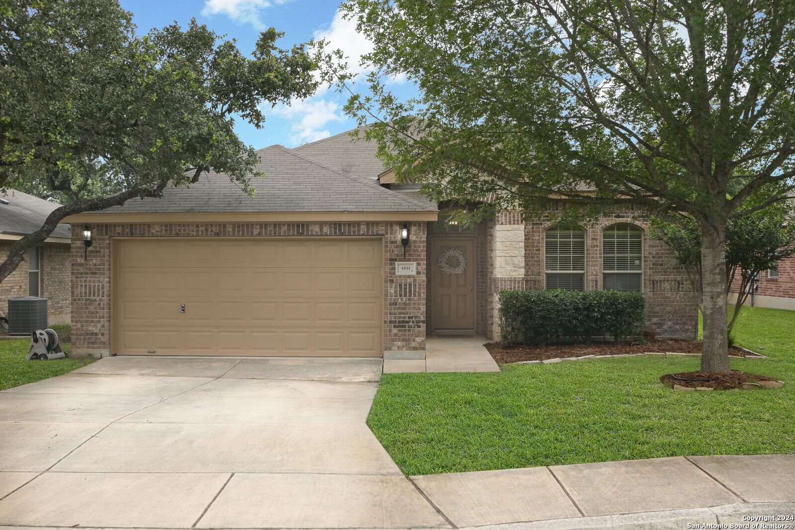 5531 Thunder Oaks San Antonio TX 78261