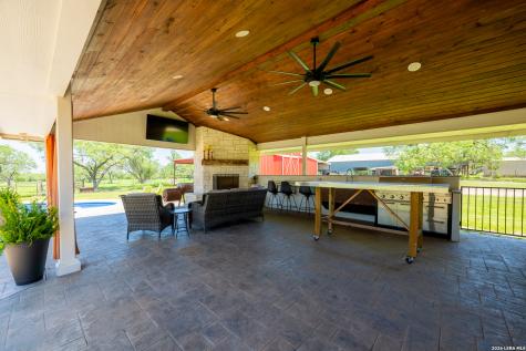 580 Fm 1332 Jourdanton TX 78026