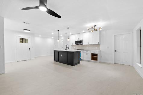 726 Price Avenue San Antonio TX 78211