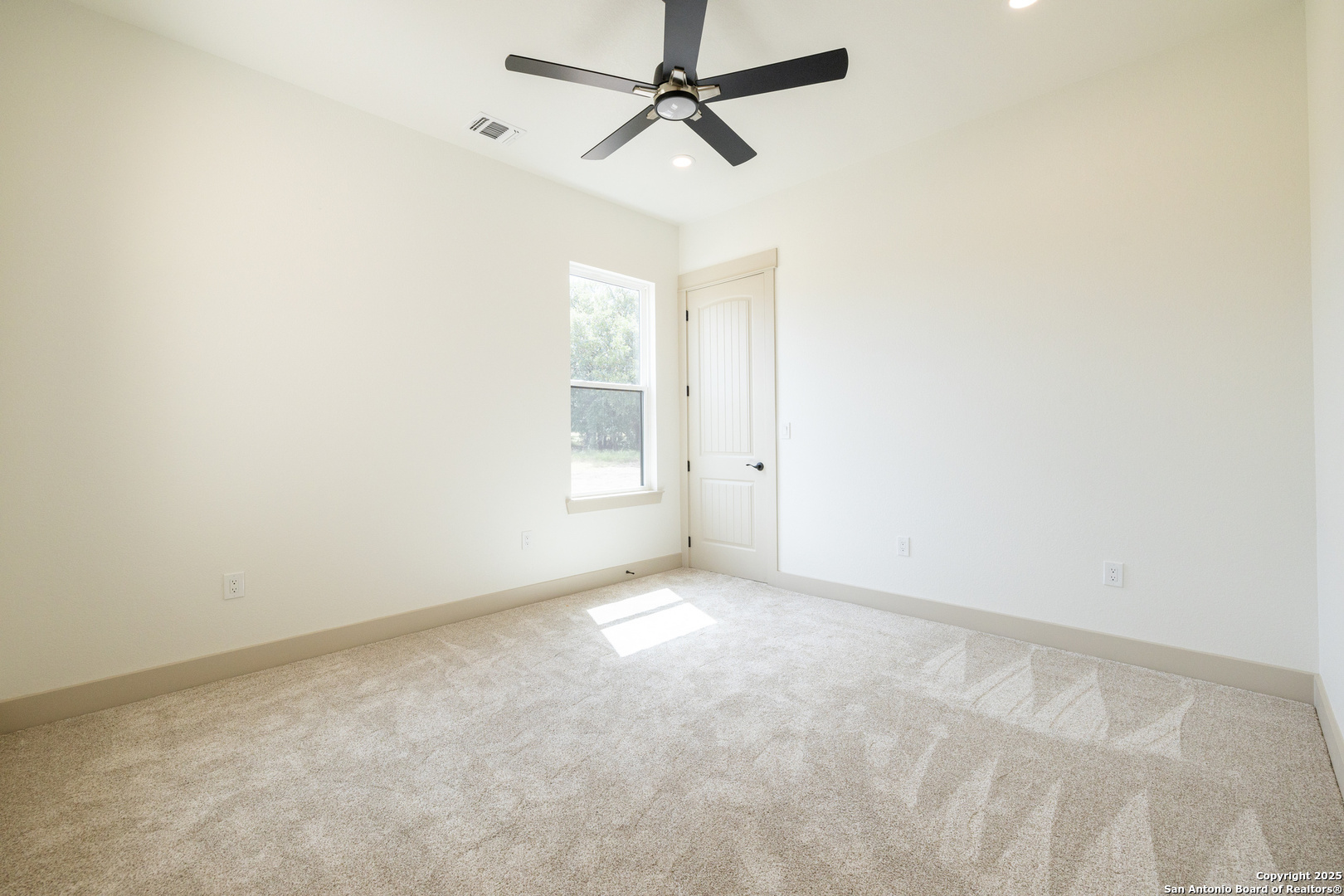 811 Horseshoe Falls Bandera TX 78003