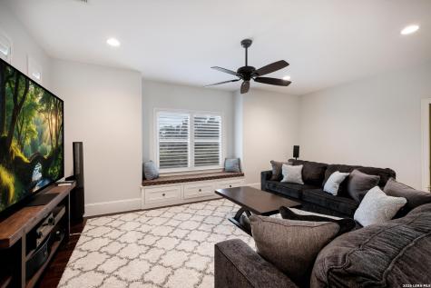 22812 Angostura San Antonio TX 78261