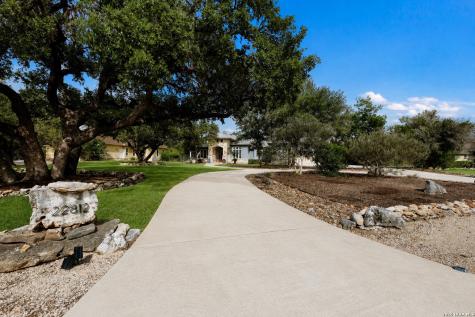 22812 Angostura San Antonio TX 78261