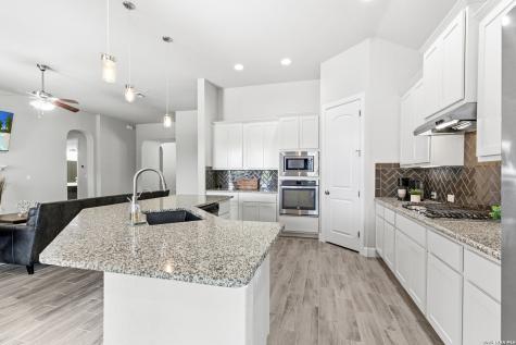 120 Escalera Circle Boerne TX 78006
