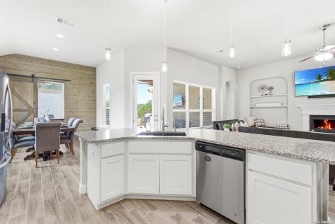 120 Escalera Circle Boerne TX 78006
