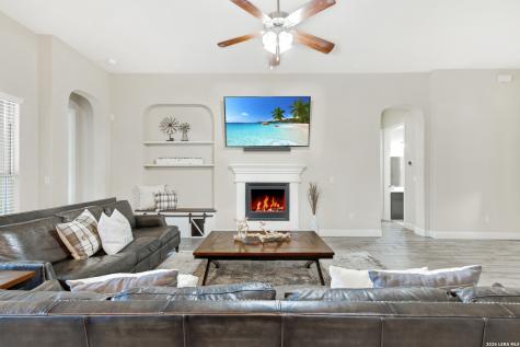 120 Escalera Circle Boerne TX 78006