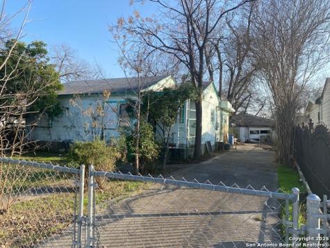 134 Elmo Avenue San Antonio TX 78225