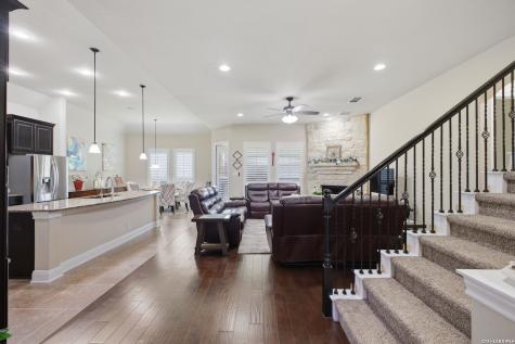 24511 Merlot Way San Antonio TX 78260