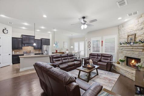 24511 Merlot Way San Antonio TX 78260