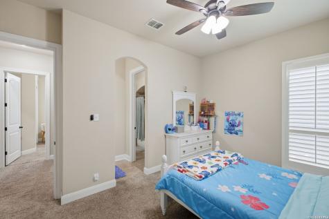 24511 Merlot Way San Antonio TX 78260