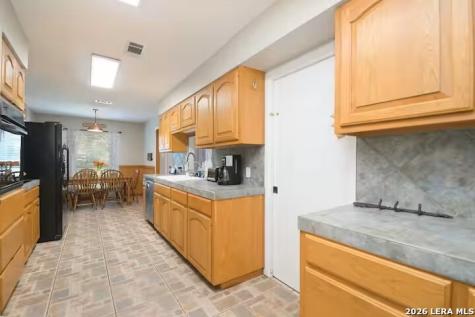 9811 Tamber San Antonio TX 78255
