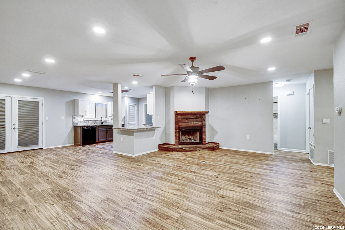 6622 Grist Mill San Antonio TX 78238