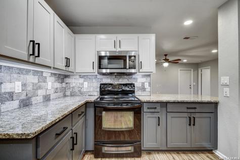 6622 Grist Mill San Antonio TX 78238