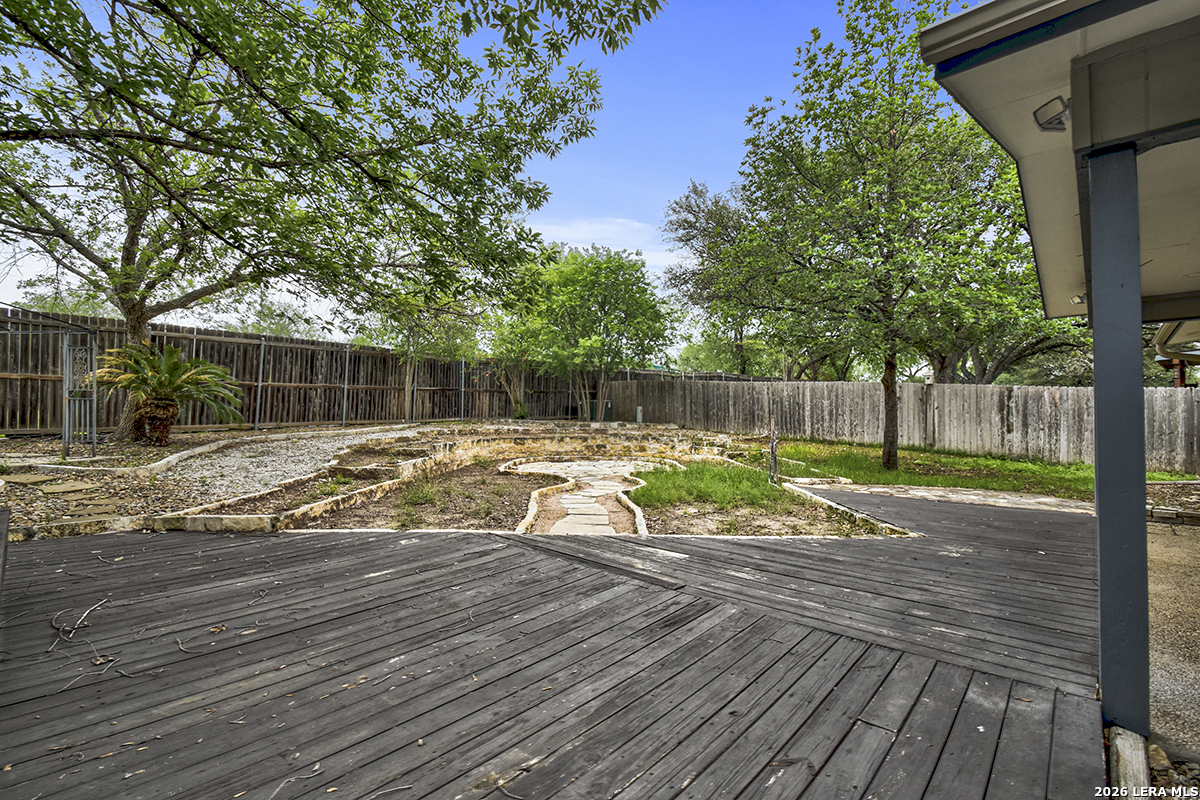 6622 Grist Mill San Antonio TX 78238