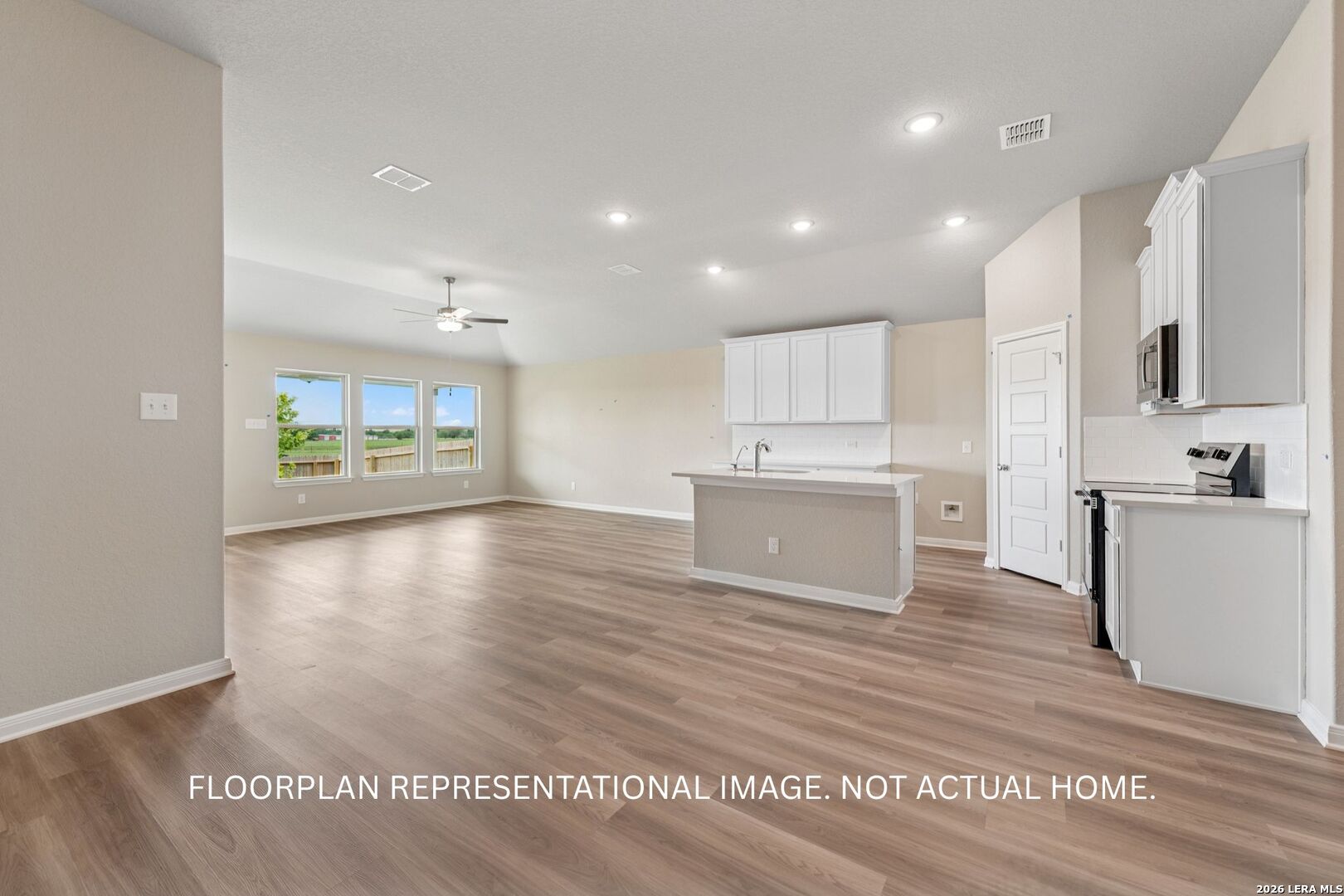 3831 Lone Ridge San Antonio TX 78264