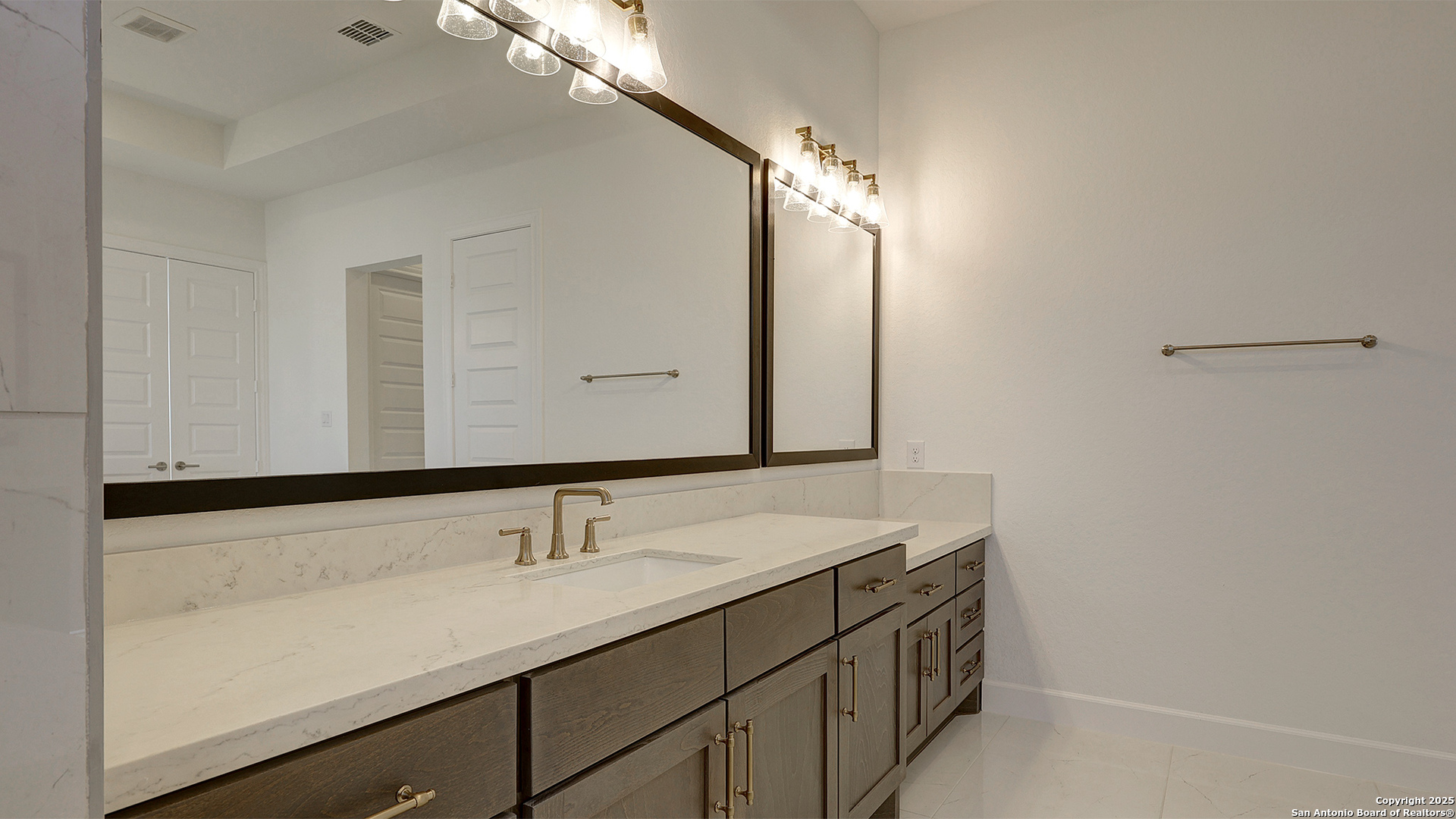 309 Brave Company Boerne TX 78006