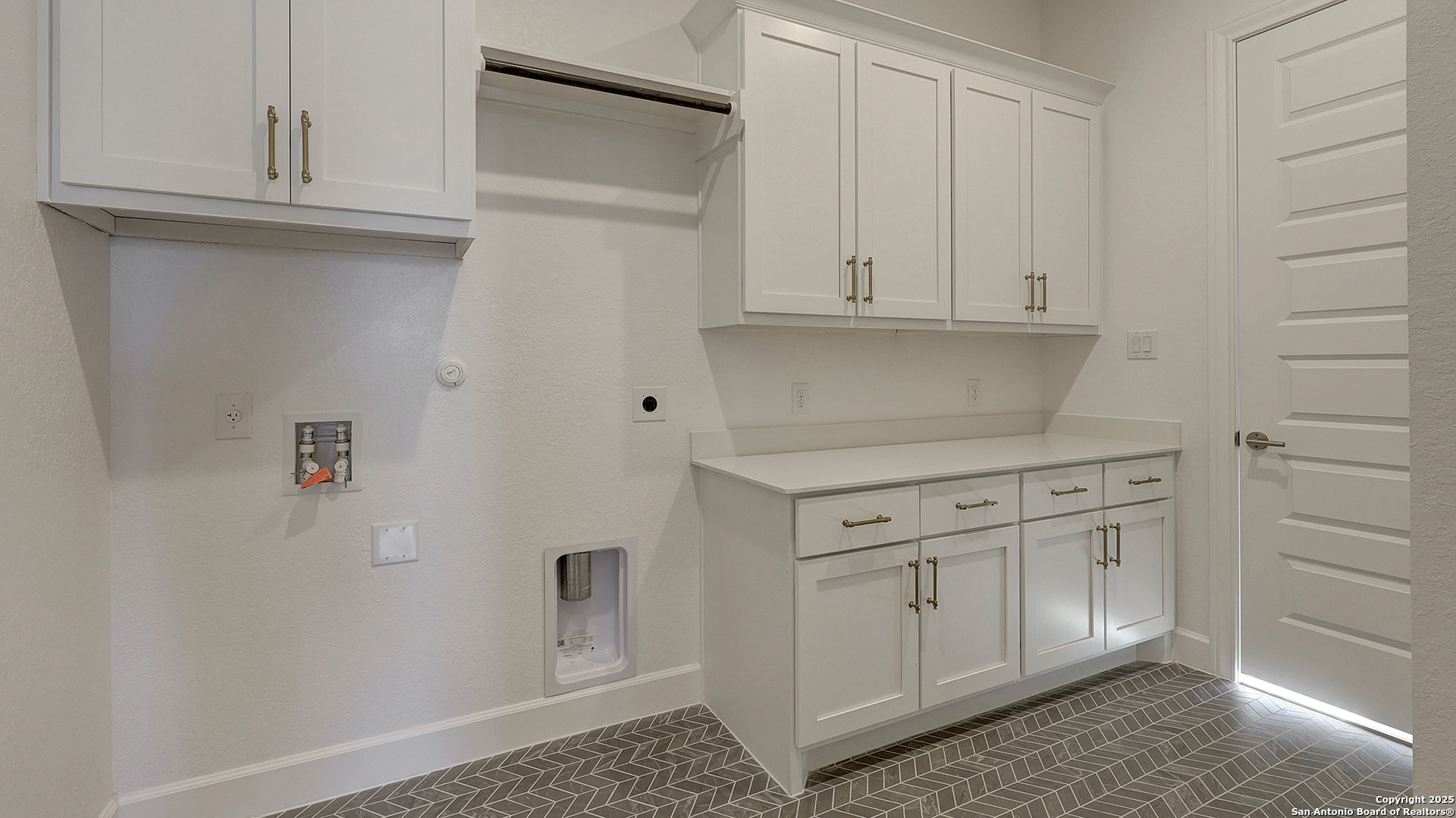 309 Brave Company Boerne TX 78006