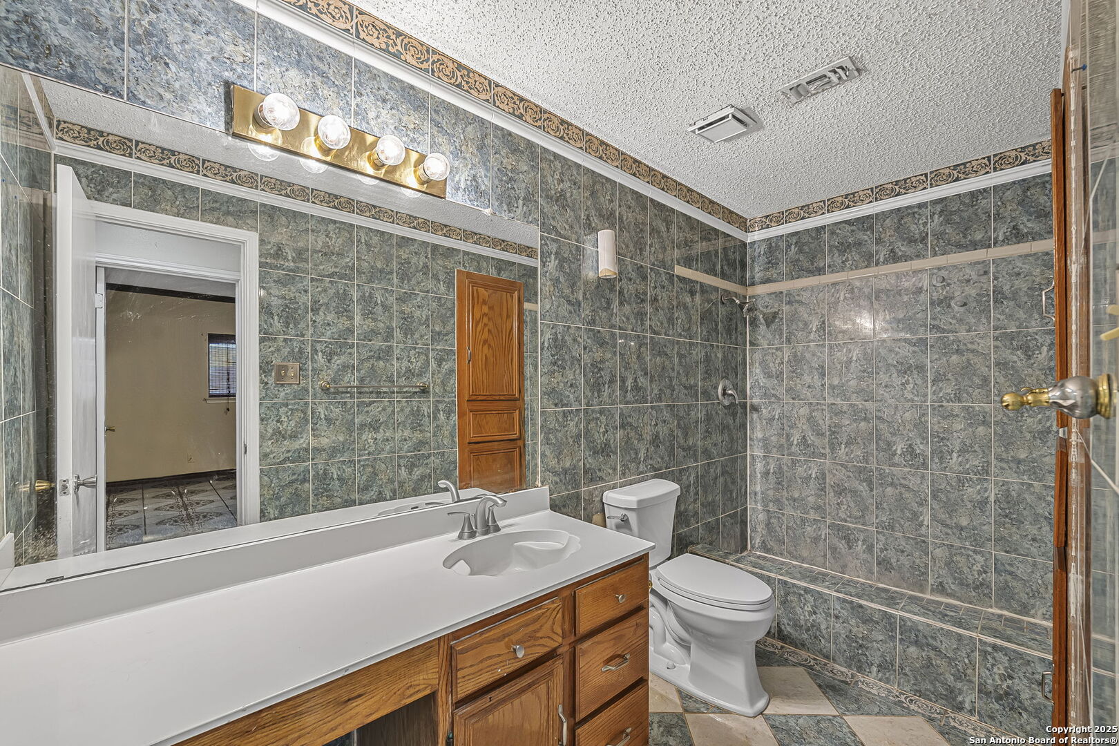2827 Coast Plain San Antonio TX 78245