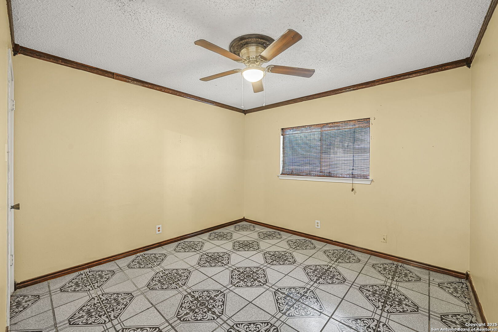 2827 Coast Plain San Antonio TX 78245