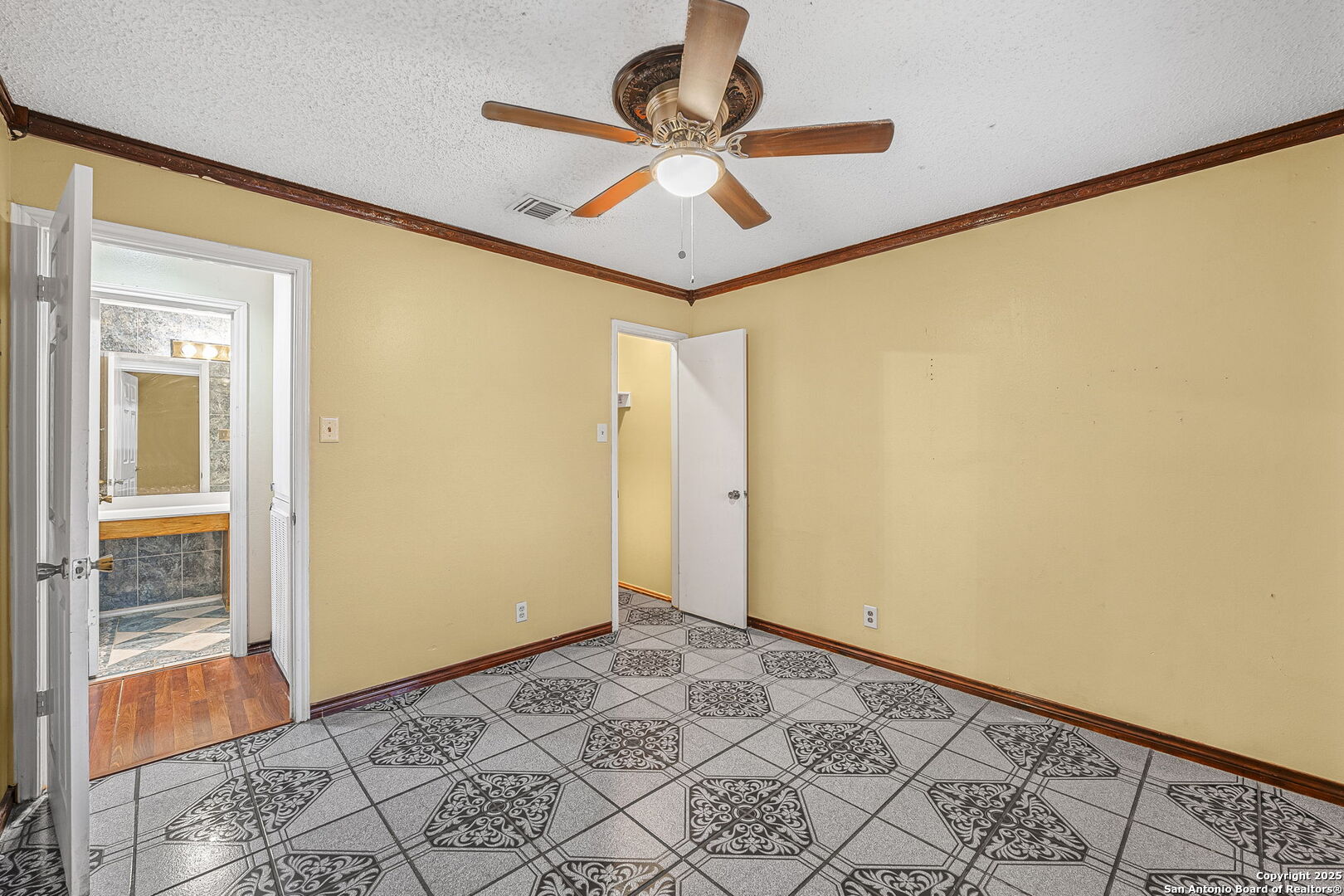 2827 Coast Plain San Antonio TX 78245