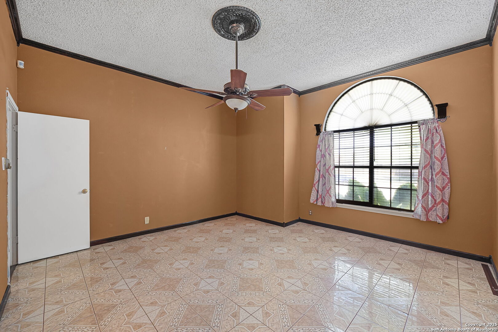 2827 Coast Plain San Antonio TX 78245