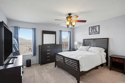 8707 Laguna Rio San Antonio TX 78251