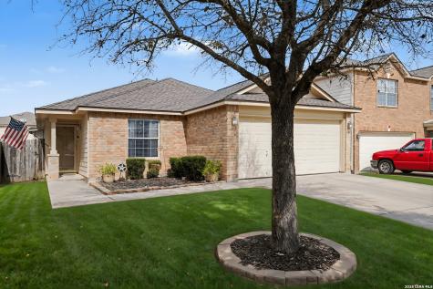 8707 Laguna Rio San Antonio TX 78251