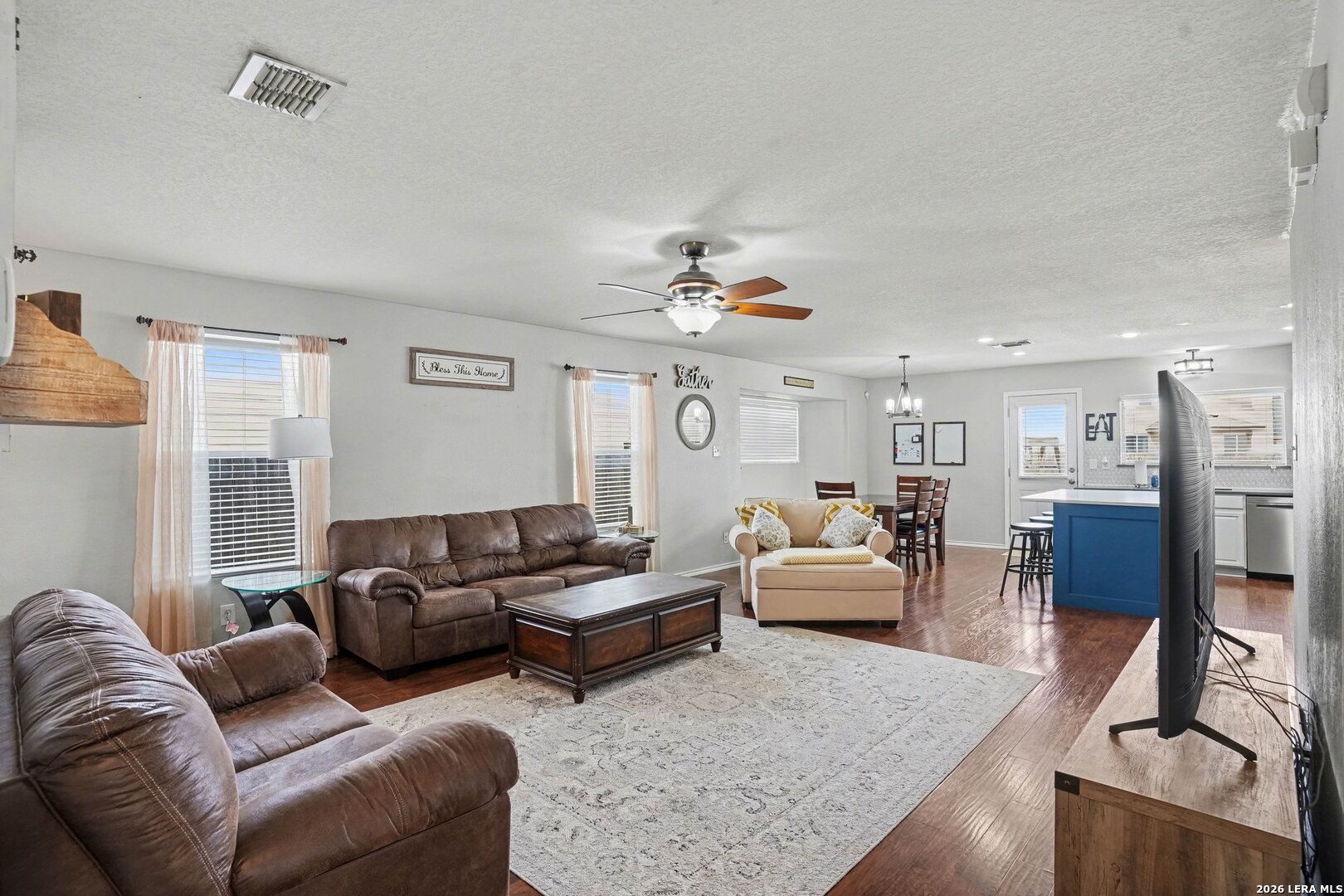 8707 Laguna Rio San Antonio TX 78251
