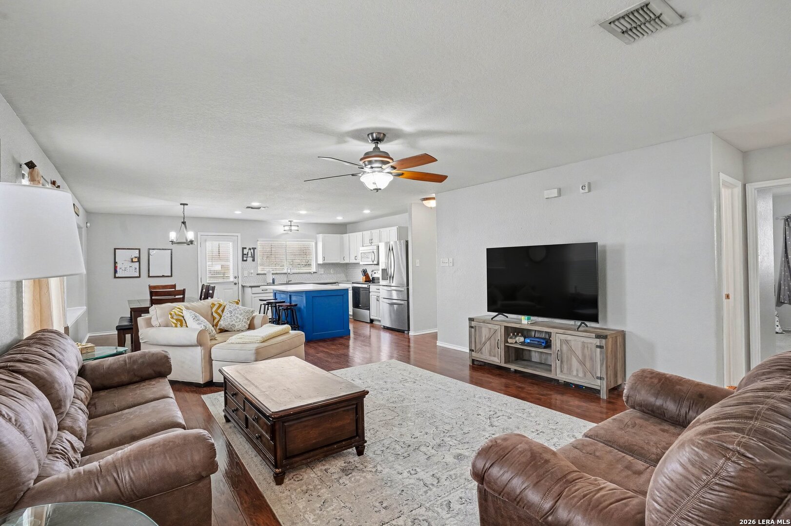 8707 Laguna Rio San Antonio TX 78251