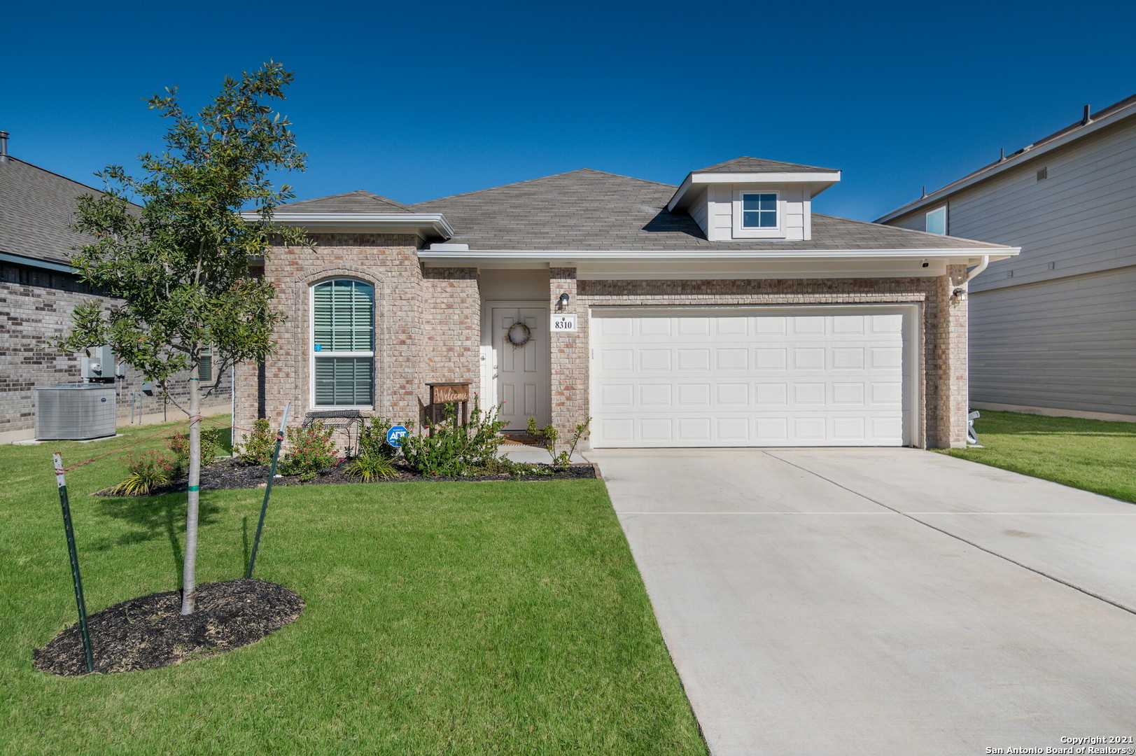 8310 Tobiano Way San Antonio TX 78254