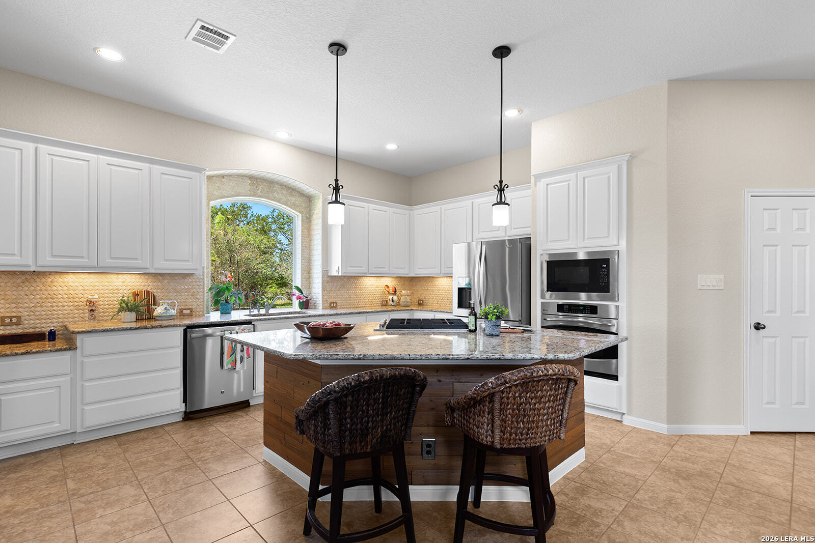 208 Ridge Point Spring Branch TX 78070