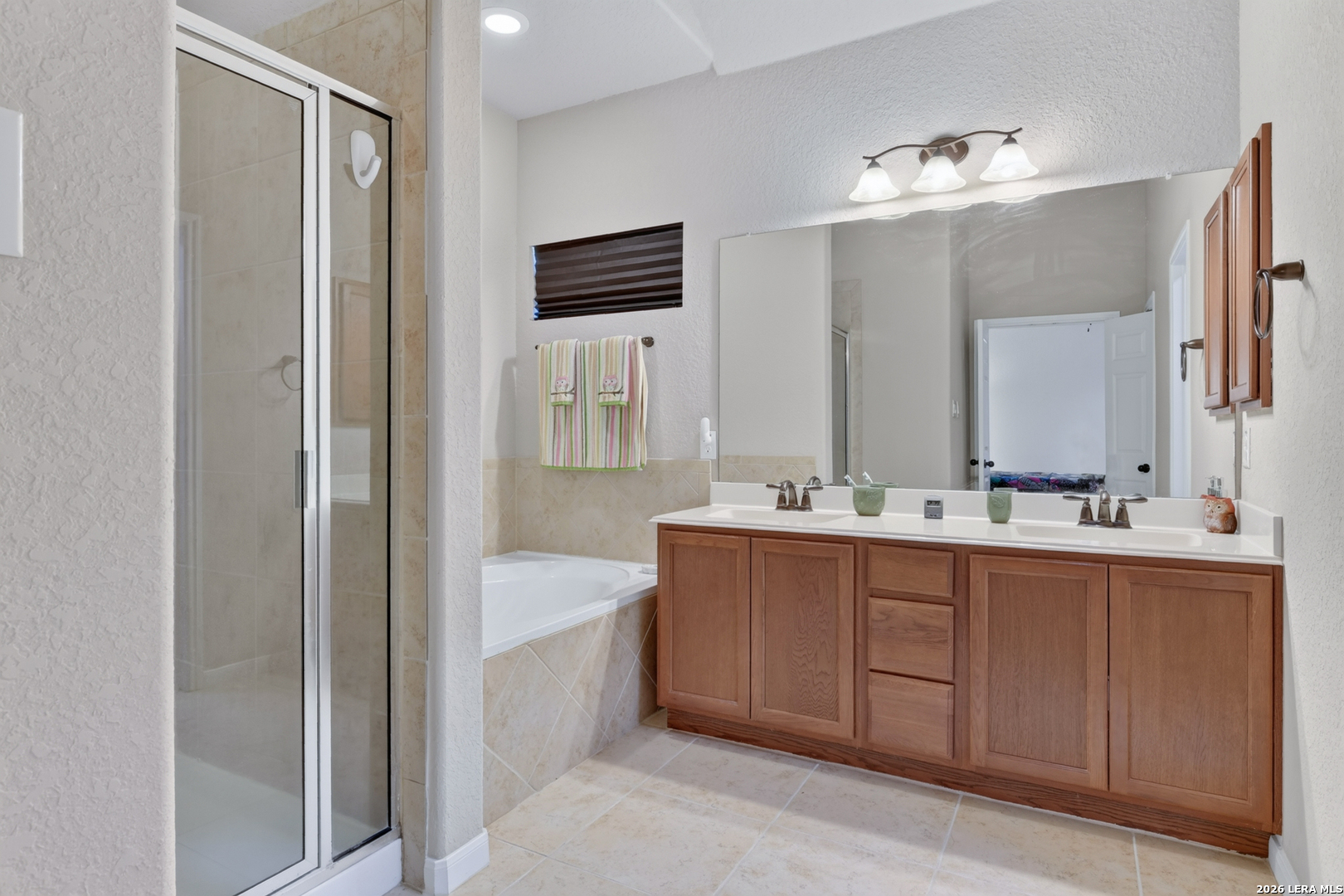 10912 Forest Breeze Live Oak TX 78233