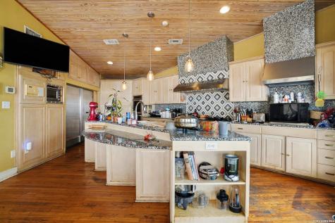 1010 Village Shore Drive Canyon Lake TX 78133
