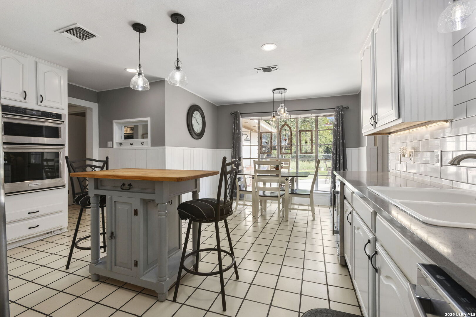 10814 Oak Bank Street San Antonio TX 78230