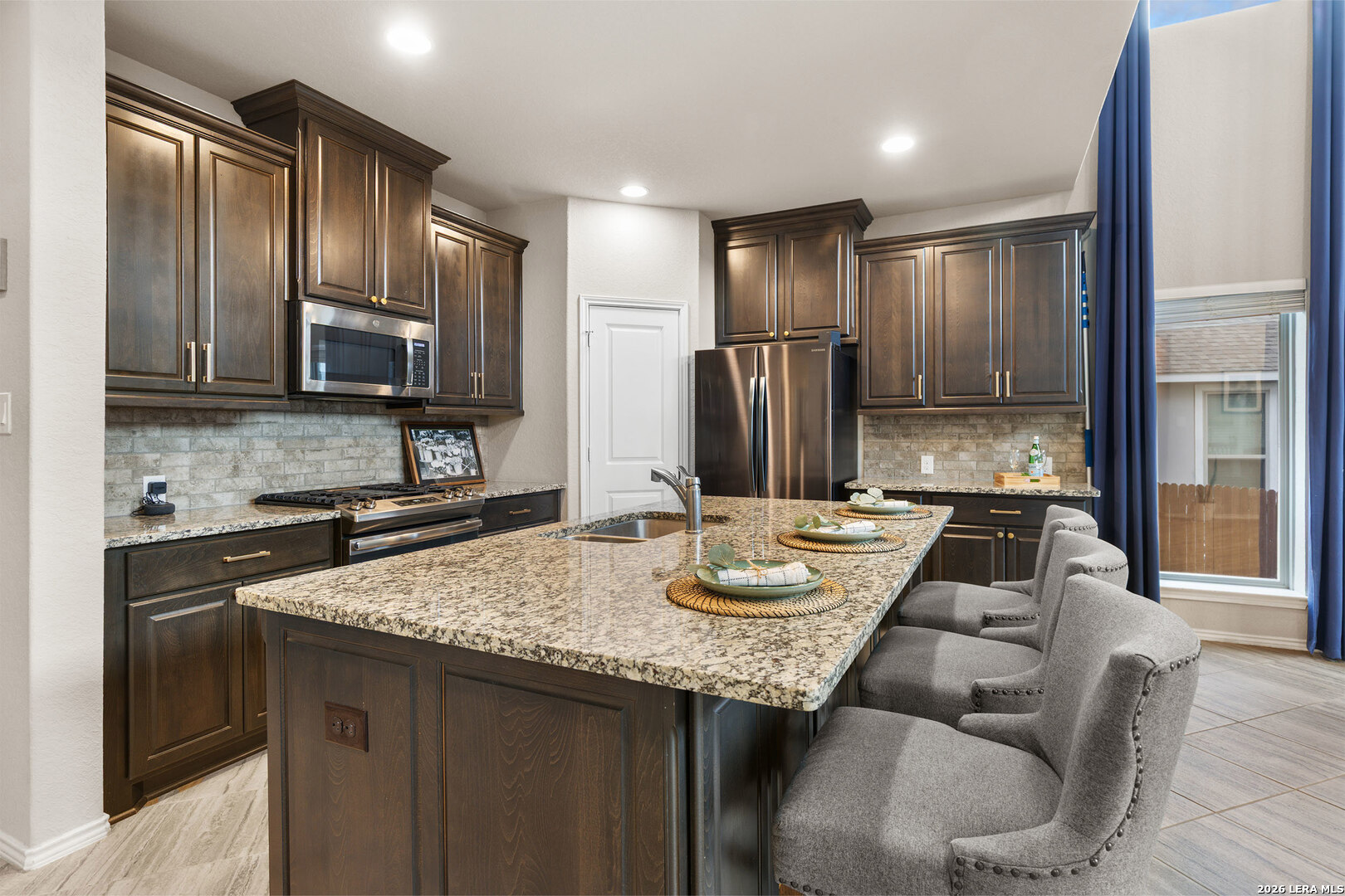 2059 Easton Drive San Antonio TX 78253