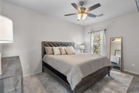 2059 Easton Drive San Antonio TX 78253