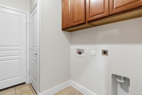 4102 Warm Winds San Antonio TX 78253