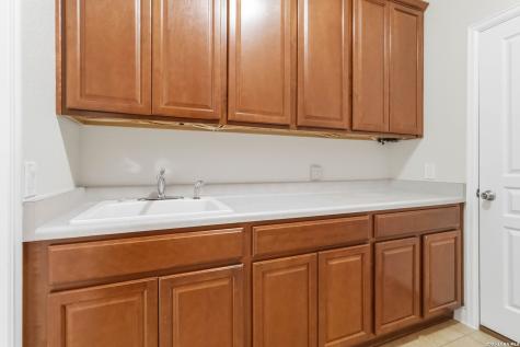 4102 Warm Winds San Antonio TX 78253