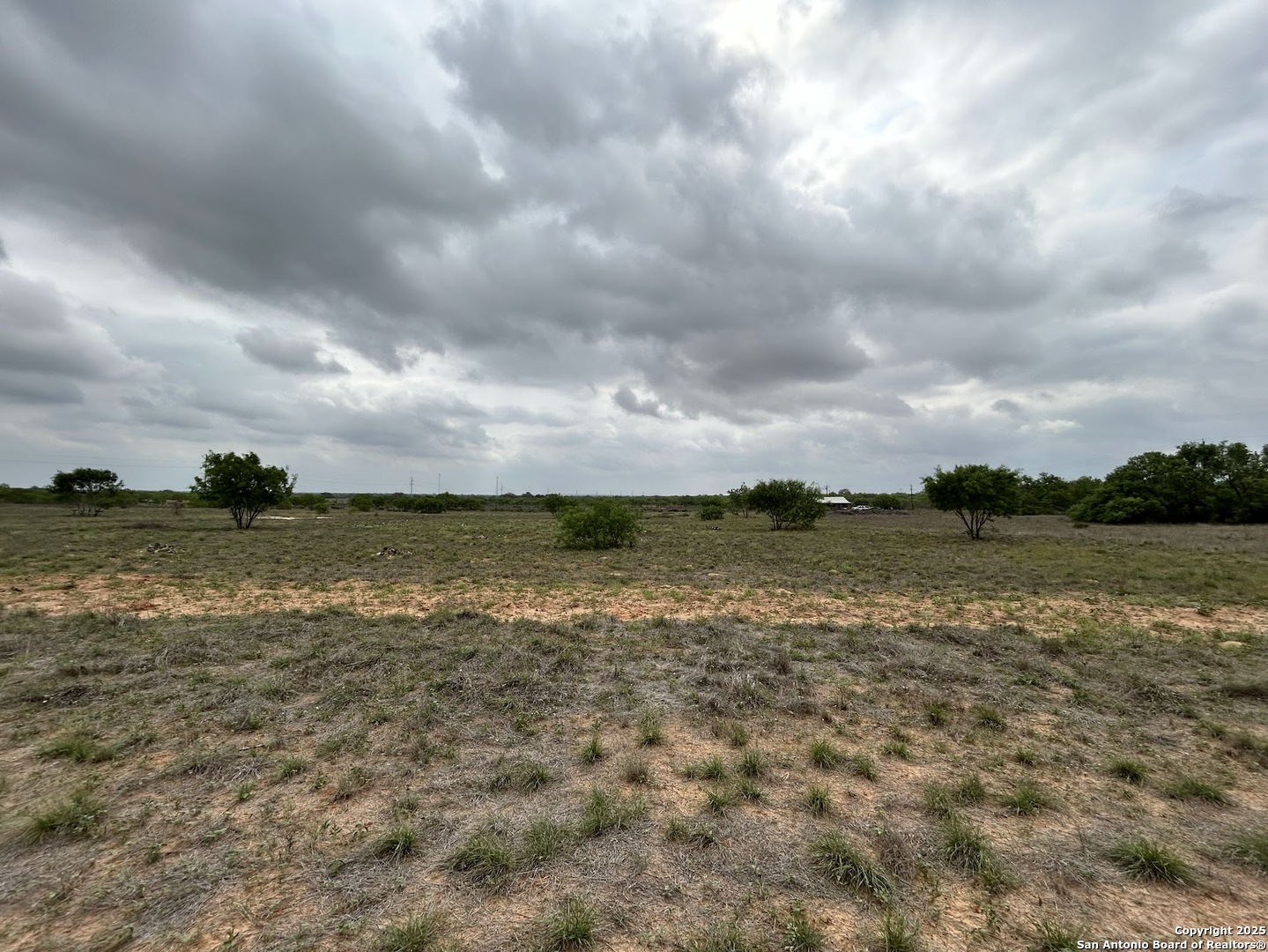 LOTS21-22&30-31 County Road 1629 Hillcounty Moore TX 78057