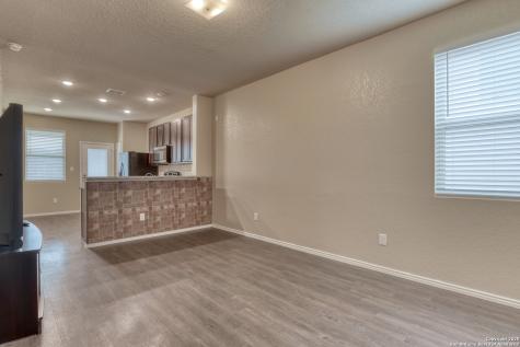 3931 Somers Crest San Antonio TX 78211