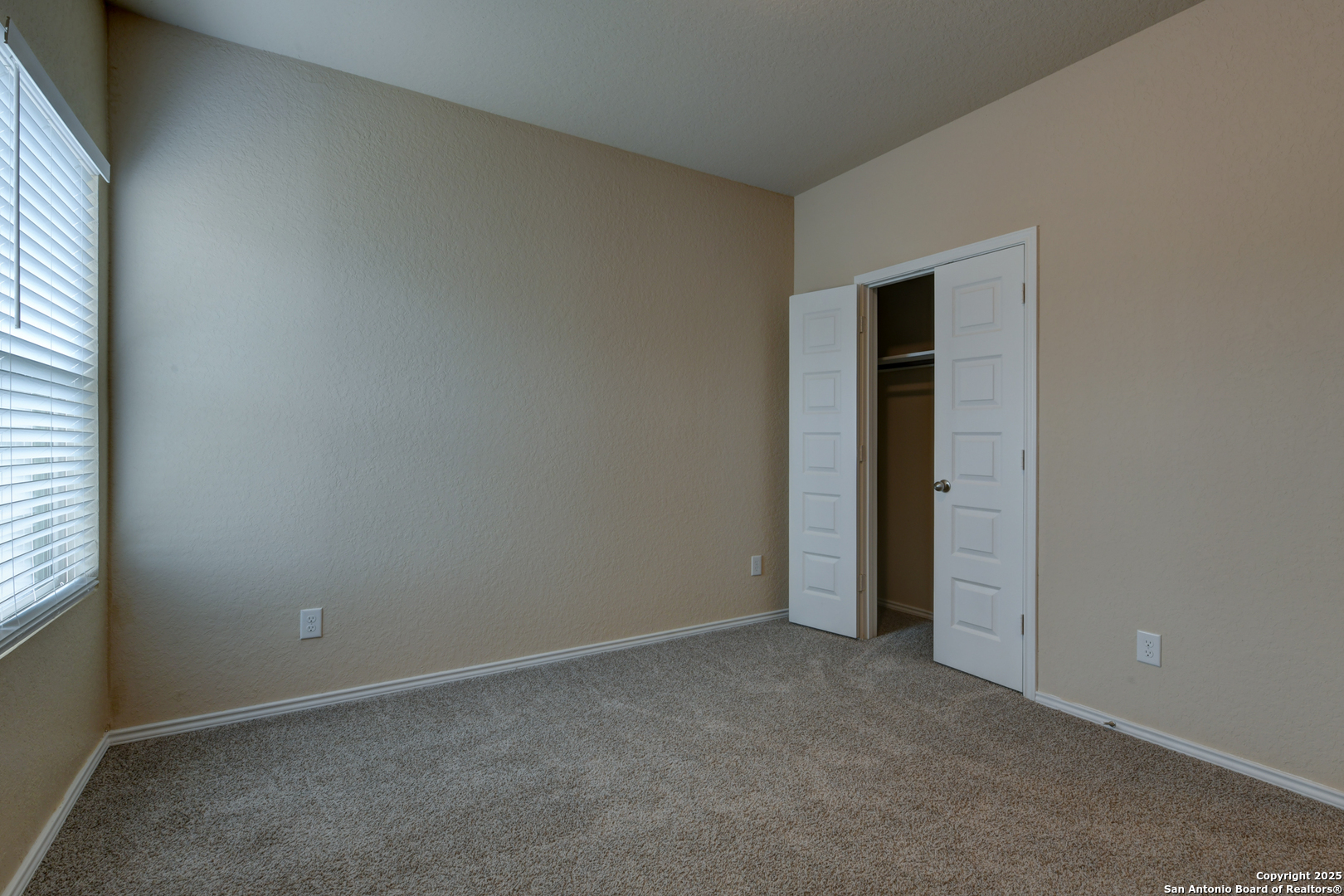 3931 Somers Crest San Antonio TX 78211