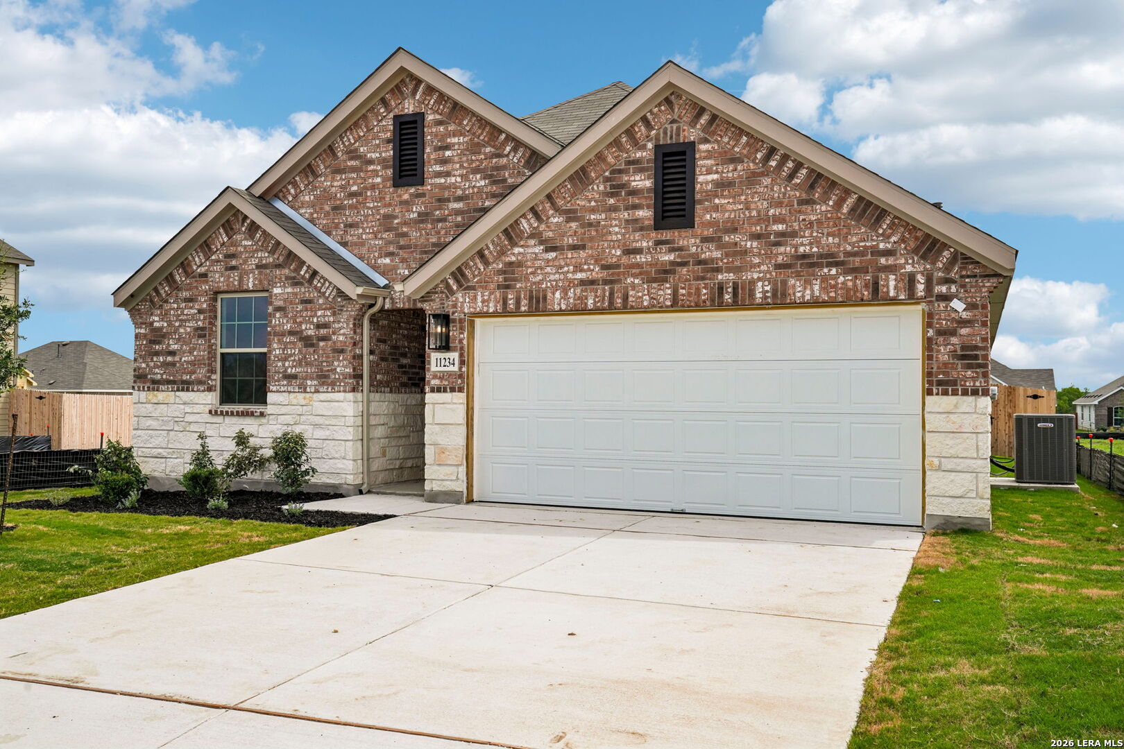 11234 Prairie Landing Converse TX 78109