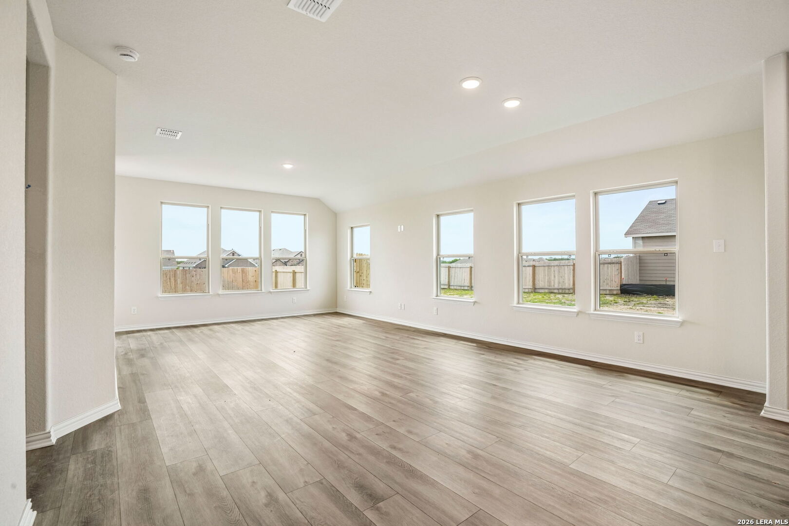 11234 Prairie Landing Converse TX 78109