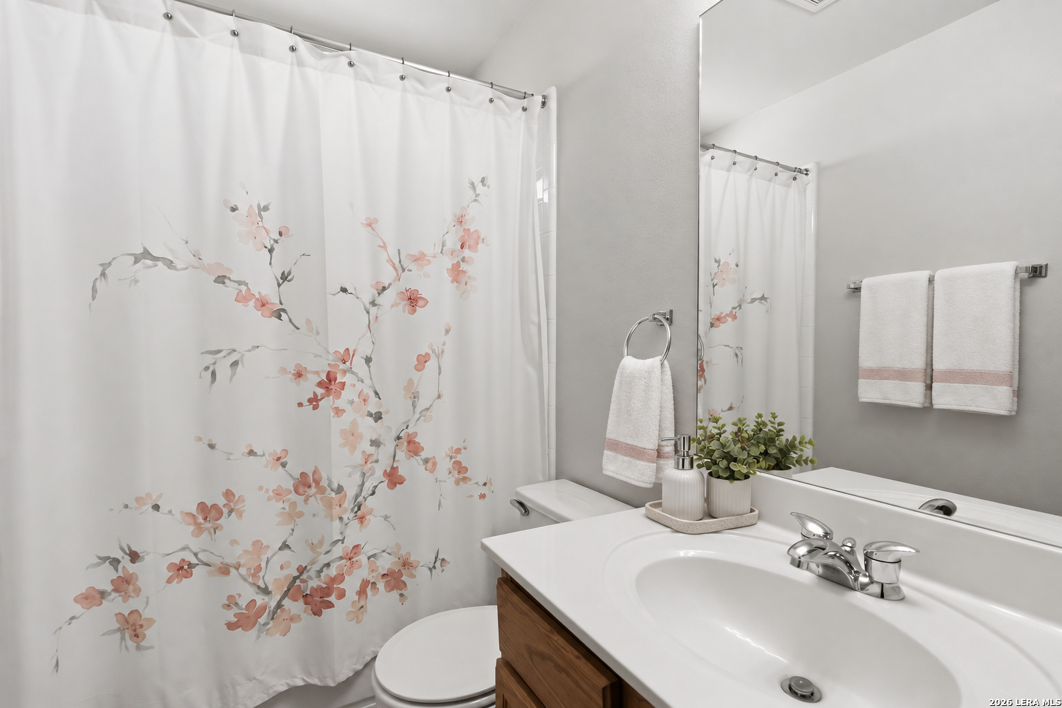 8635 Eagle Peak Helotes TX 78023