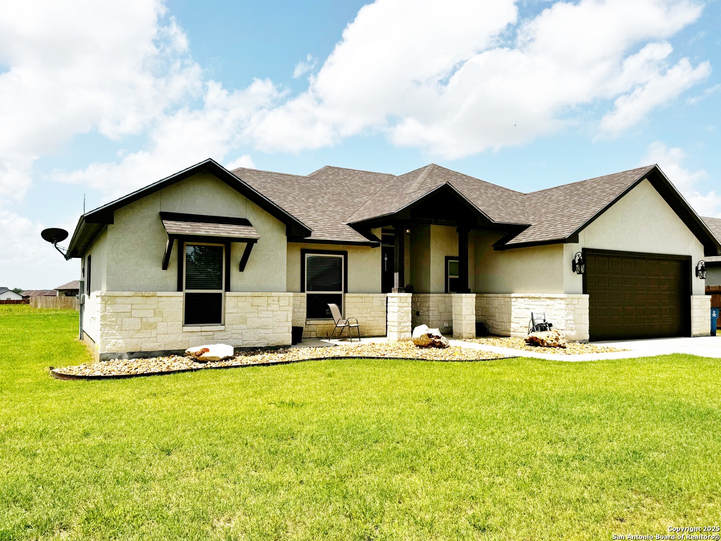 1683 Vista View Pleasanton TX 78064