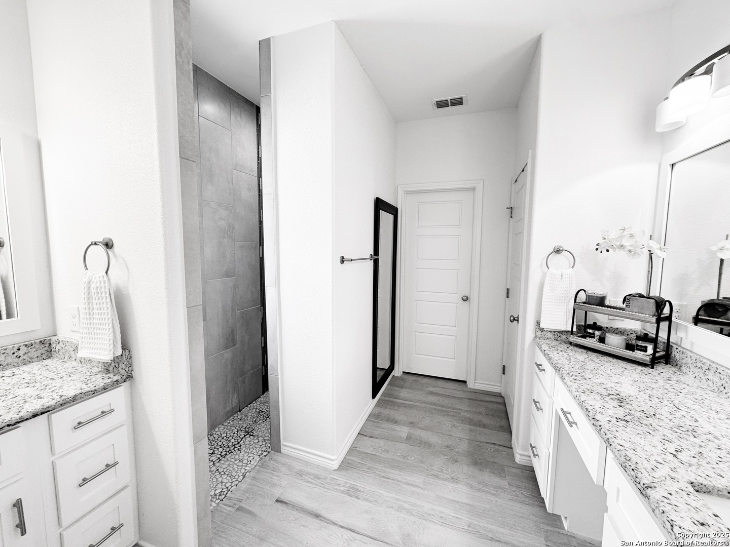 1683 Vista View Pleasanton TX 78064