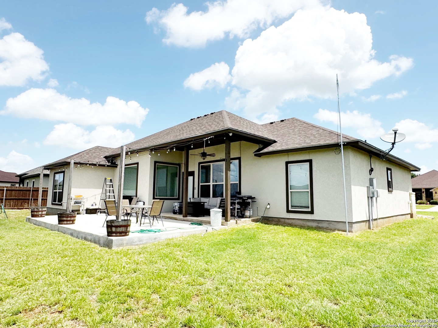 1683 Vista View Pleasanton TX 78064