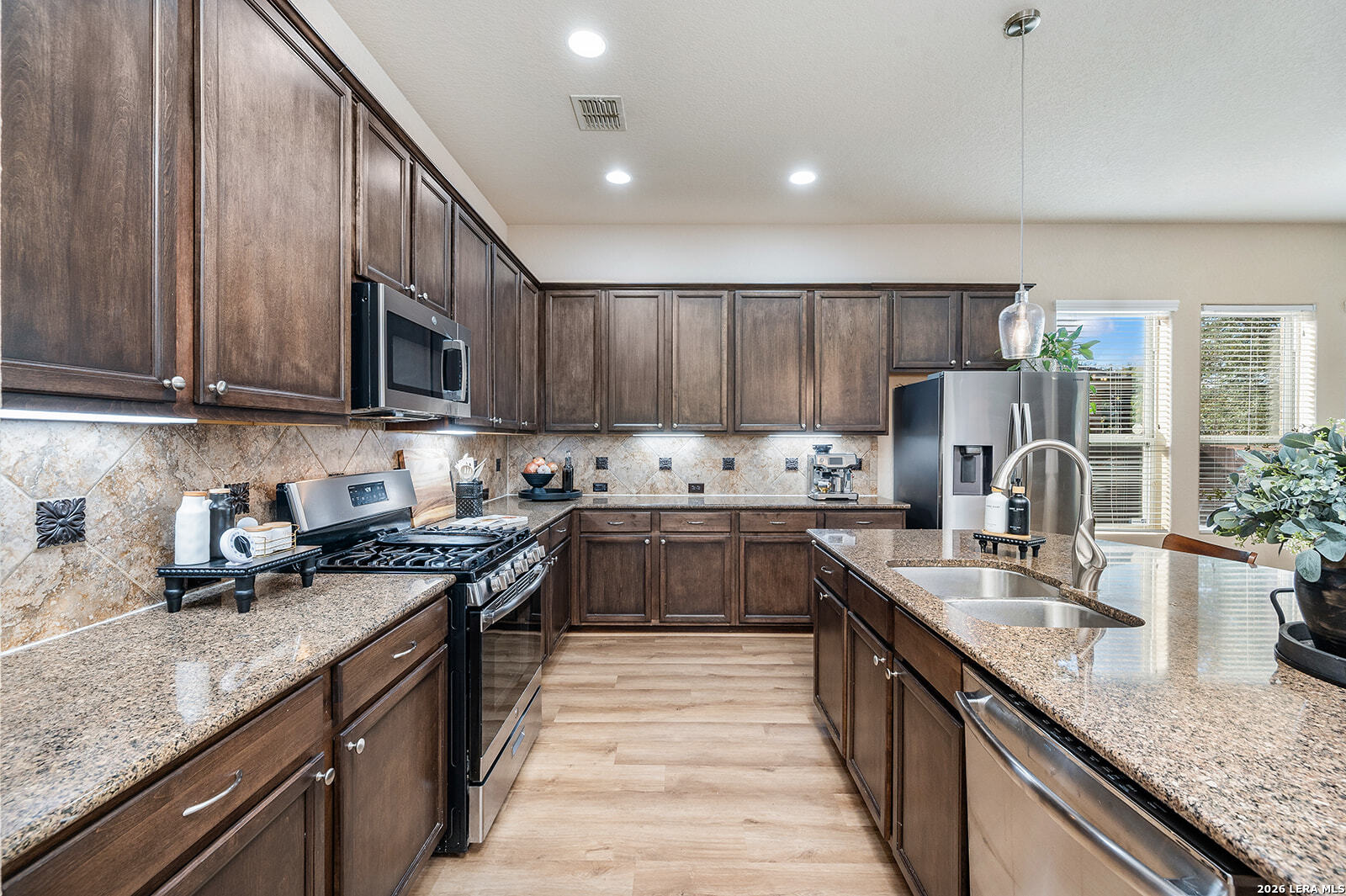 10753 Barnsford Lane Helotes TX 78023