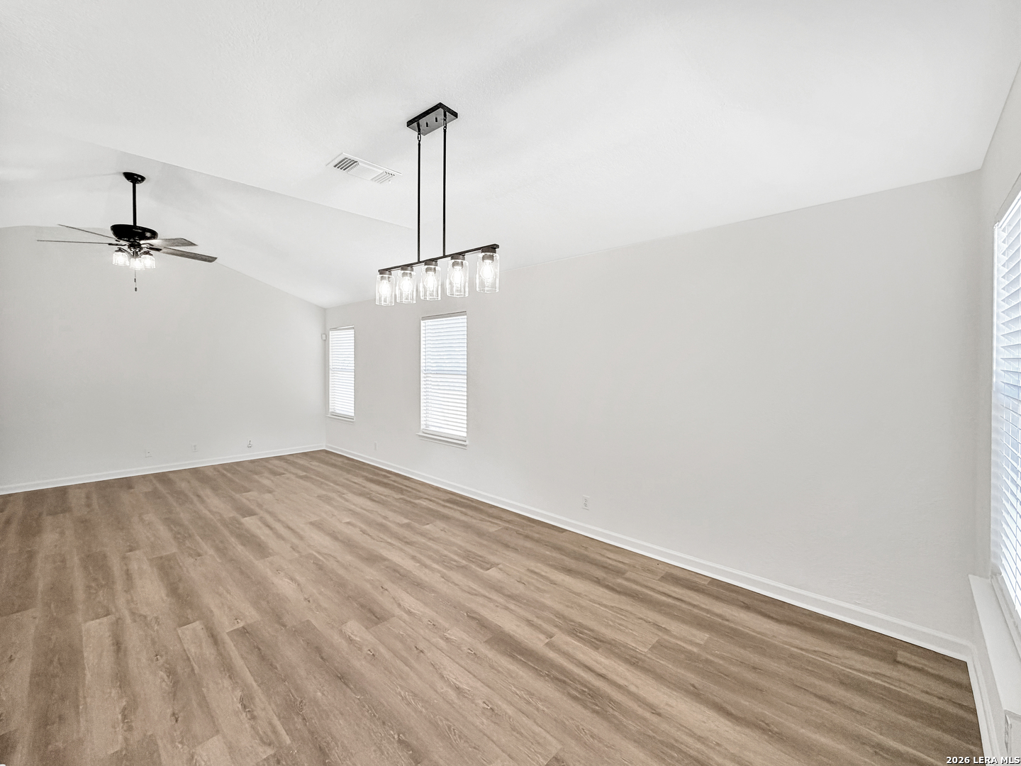4019 Flowing Path San Antonio TX 78247