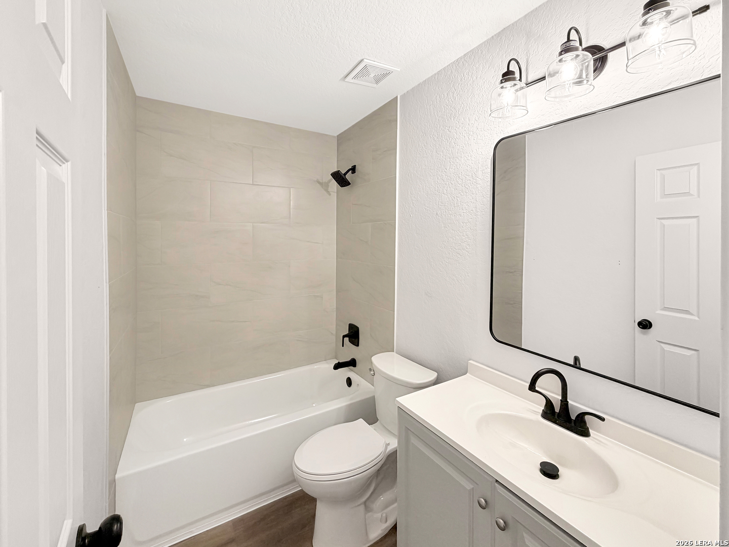 4019 Flowing Path San Antonio TX 78247