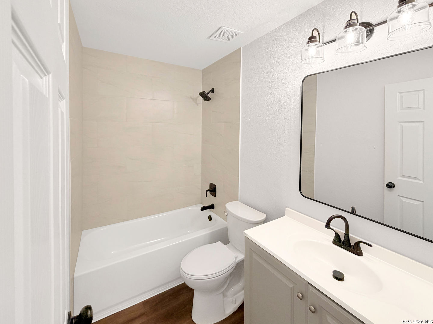 4019 Flowing Path San Antonio TX 78247